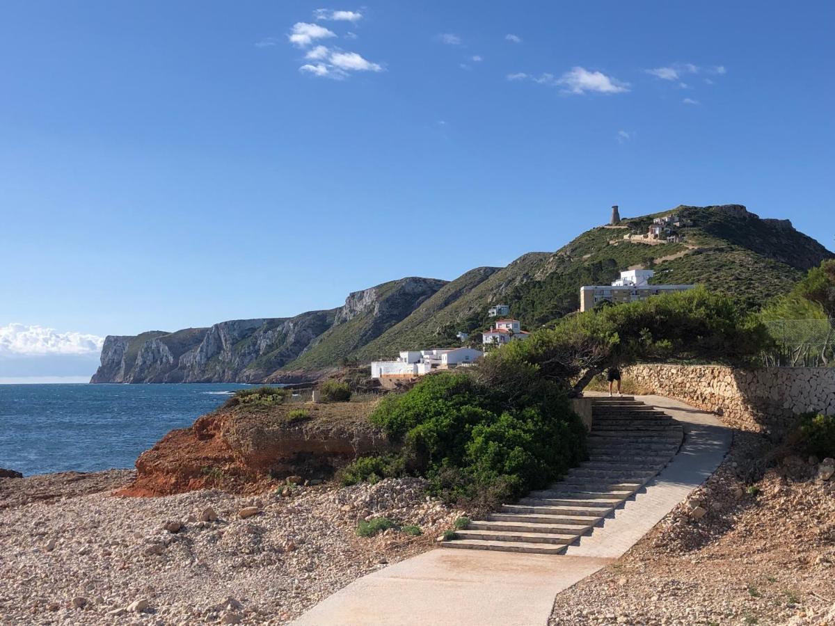 Atico De Jardines Lejlighed Dénia Eksteriør billede